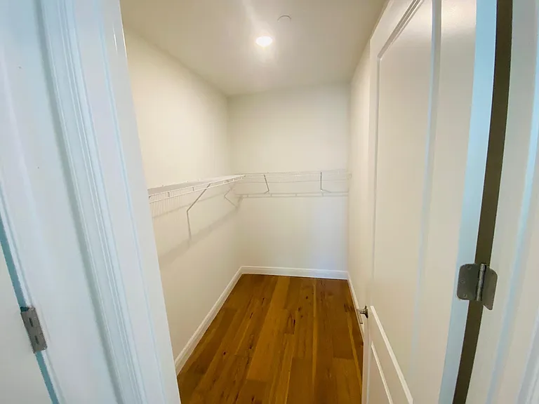 644 3rd Ave S #303 — Photo 11