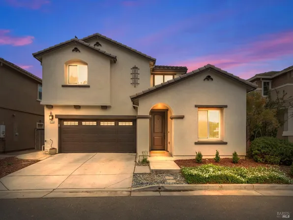 270 Heritage Lane, Dixon, CA 95620