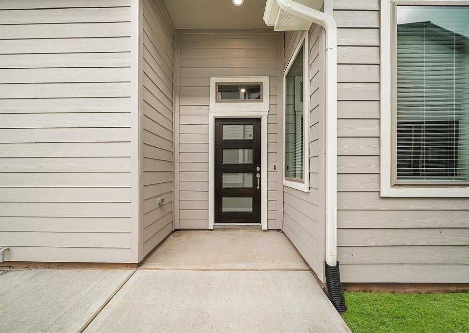 1st image of 1550 Crystal Stream Drive