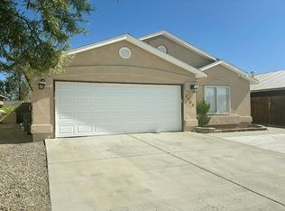 2408 Desertwood Dr SW, Albuquerque, NM 87121