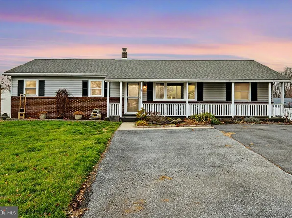 9 Rife Dr, Mechanicsburg, PA 17050