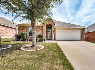 6648 Happy Trails Dr, Dallas, TX 75241