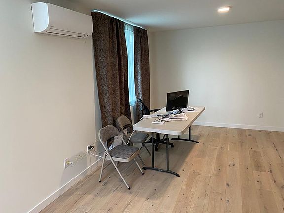 2nd image of 5216 22nd Ave NE #Basement