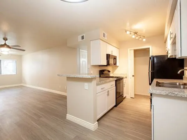 Rock Ridge Apartments