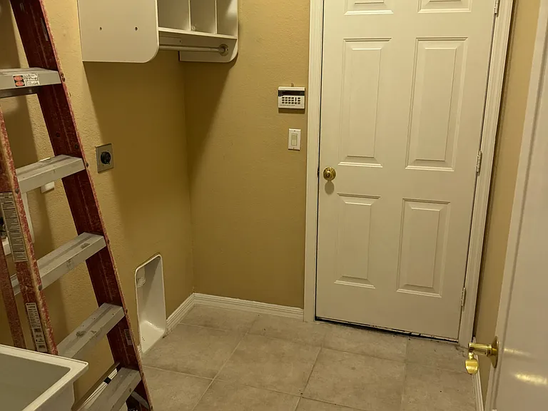 2693 Sunset Lake Dr — Photo 16