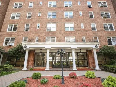 105-24 63rd Dr APT 1M, Forest Hills, NY, 11375