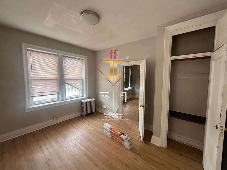 58-60 Van Reypen St #402A — Photo 9