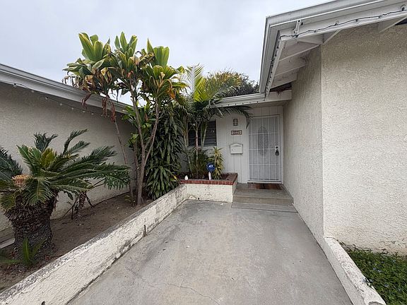 2nd image of 2221 Faust Ave