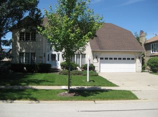 160 Rosedale Ct, Bloomingdale, IL 60108