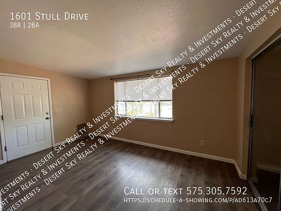 4th image of 1601 Stull Dr