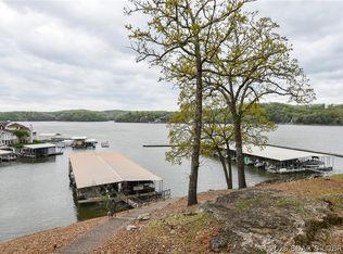 2500 Bay Point Ln #521, Osage Beach, MO 65065