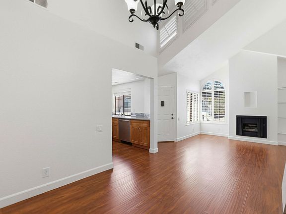 4th image of 2629 Yerba Vista Ct