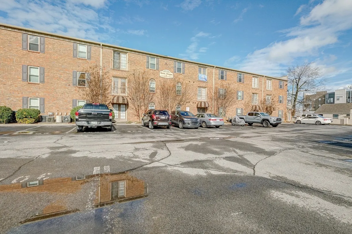 2 bed, 747 sqft, $750 — Photo 4