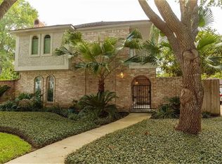 11824 Westmere Dr, Houston, TX 77077