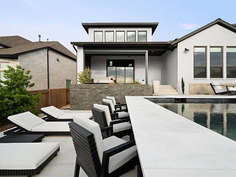 6517 Empresa Dr — Photo 22