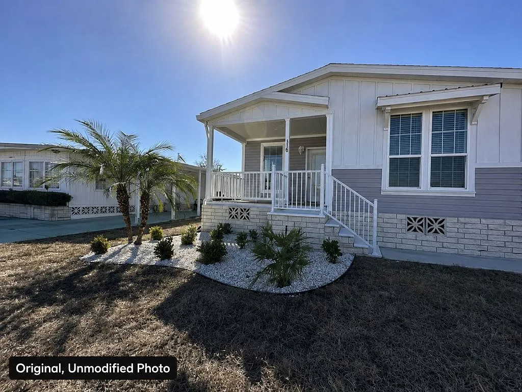 3 bed, 2.0 bath, 1356 sqft, $1,549 — Photo 2