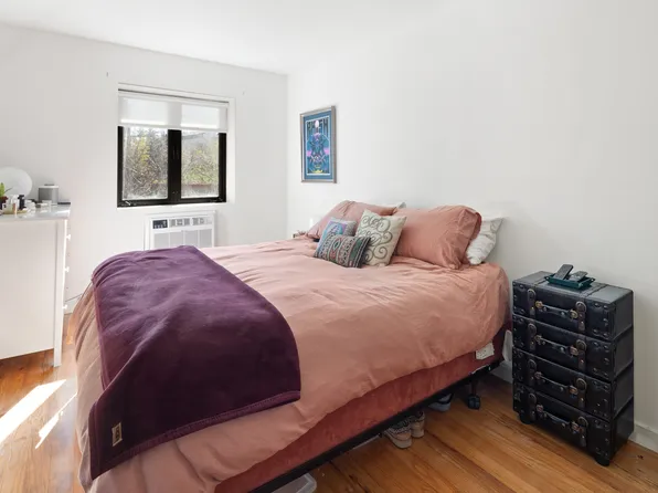 41 Wolcott Street HOUSE image 29 of 30