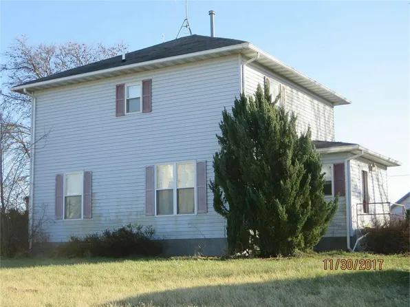 20896 240th St, Grundy Center, IA 50638