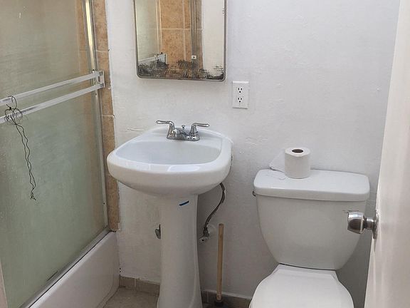 4th image of 533-535 S 19th St