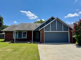 4421 W Queens St, Broken Arrow, OK 74012