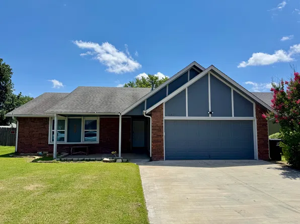 4421 W Queens St, Broken Arrow, OK 74012