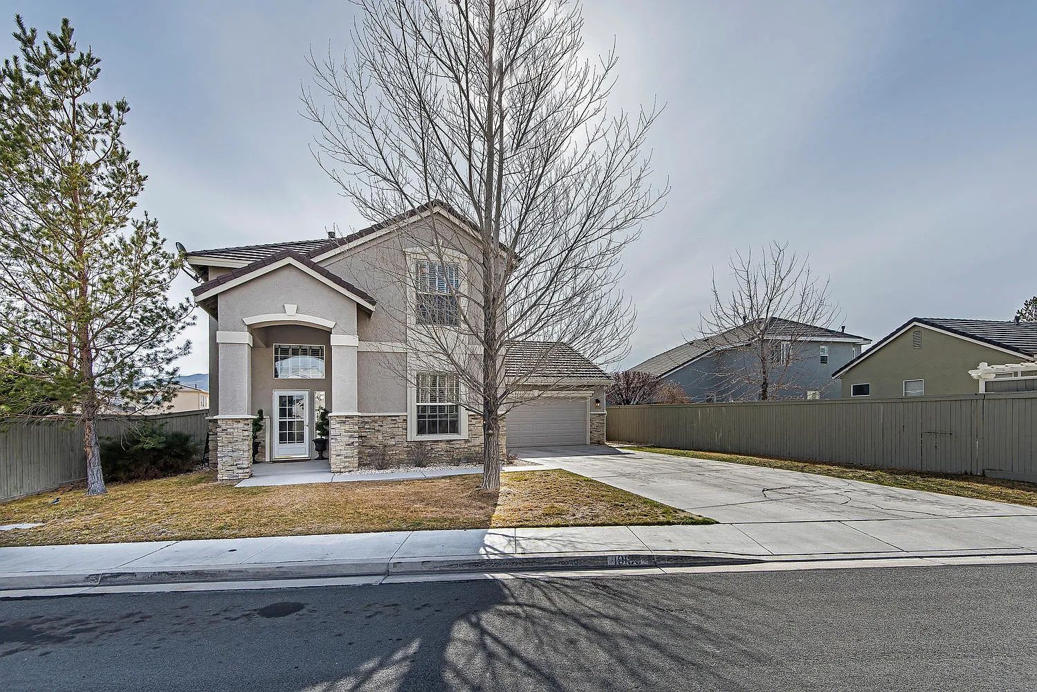 10180 Coyote Creek Ct photo 1