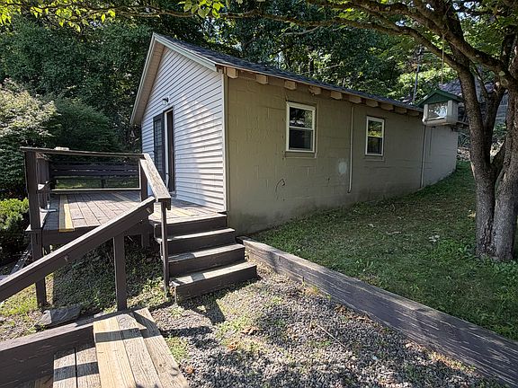 2nd image of 3241 N 5th St