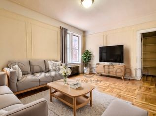 48-02 48th St #DT4, Woodside, NY 11377