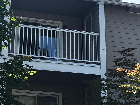 3rd image of 1144 N 198th St Unit E304