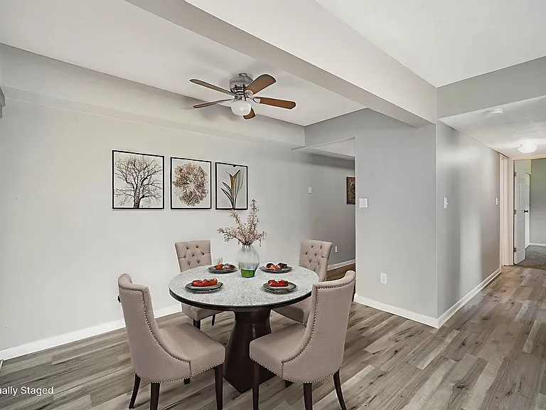 Oakmont Flats Apartments — Photo 23
