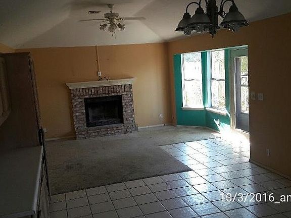 3rd image of 1208 E 131st Pl
