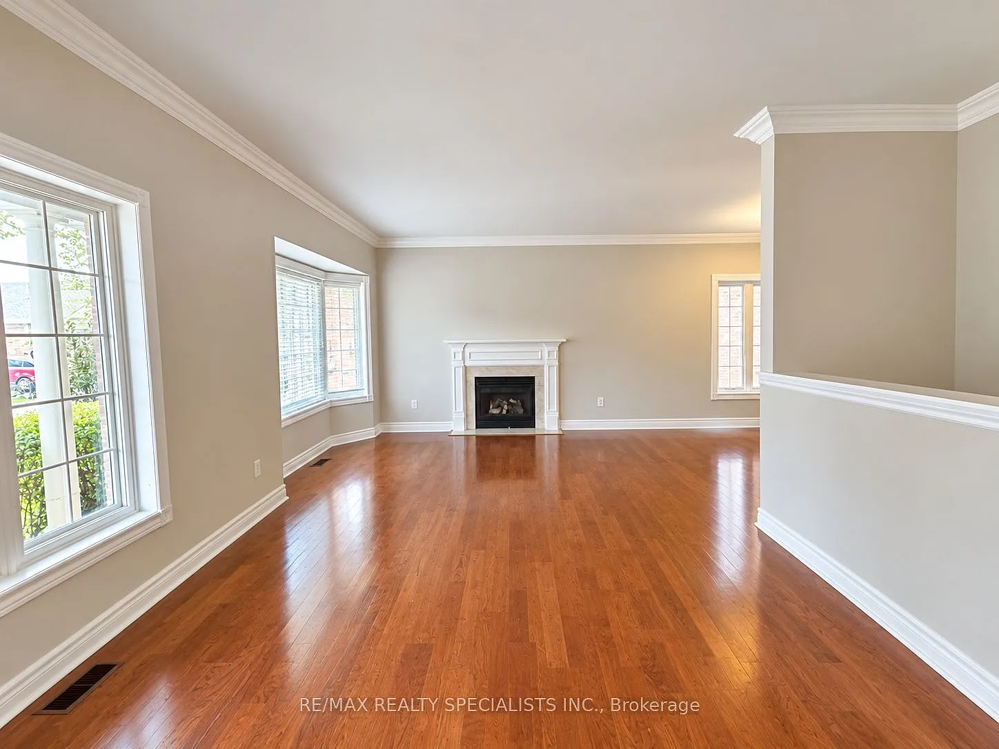 4 bed, $3,500 — Photo 3