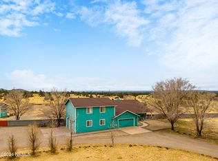 10450 Ghost Rider Trl, Flagstaff, AZ 86004