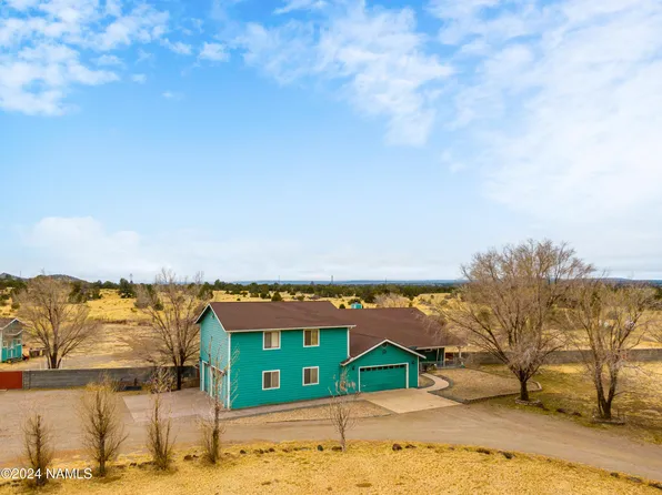 10450 Ghost Rider Trl, Flagstaff, AZ 86004