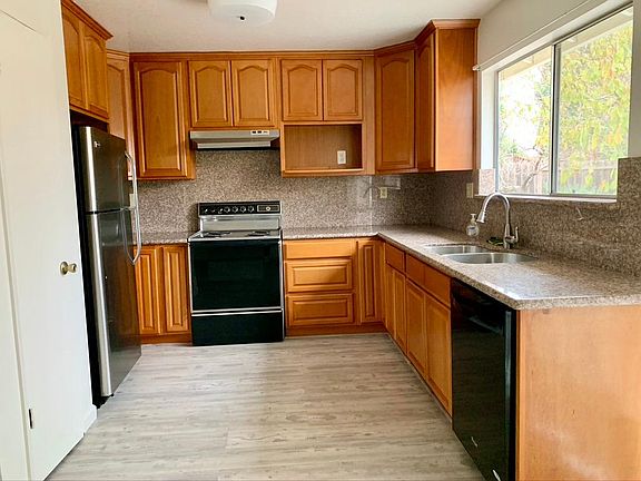 2nd image of 2142 Burgundy Ct