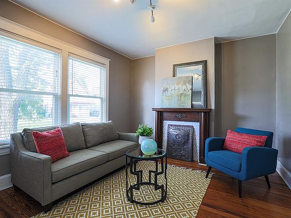 4th image of 2756 Minot Ave
