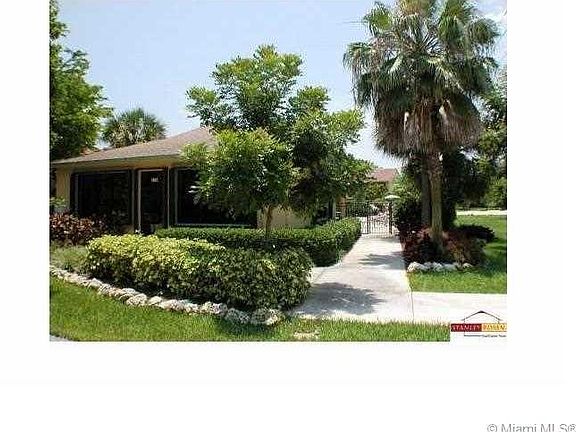 2nd image of 206 City View Dr #206