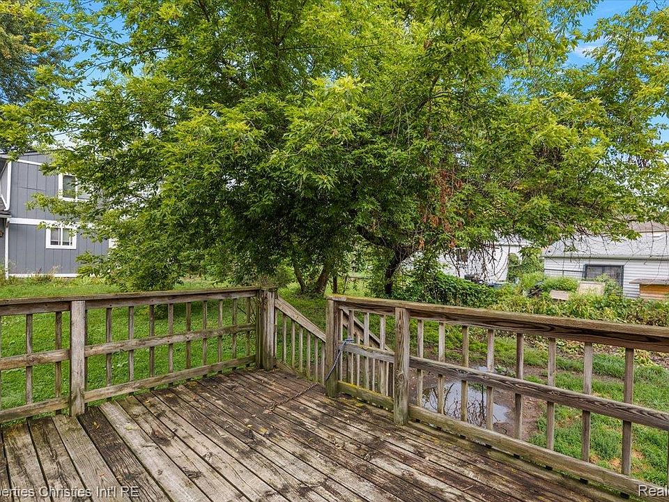 2189 Willow Beach St, photo 12