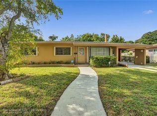 930 E Dayton Cir, Fort Lauderdale, FL 33312