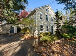 353 W Todd St, Hamden, CT 06518