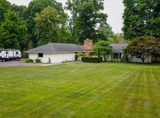 1530 S Baldwin Rd, Lake Orion, MI 48360
