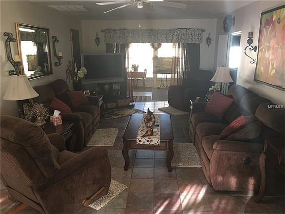 3rd image of 10428 Moshie Ln