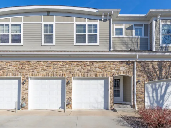 17830 Valley Cove Ct, Deephaven, MN 55391