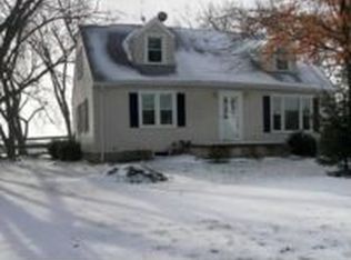 1933 Fair Rd, Sidney, OH 45365
