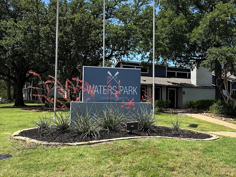 Waters Park — Photo 30