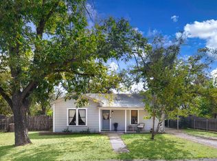 707 Whitney St, Fredericksburg, TX 78624