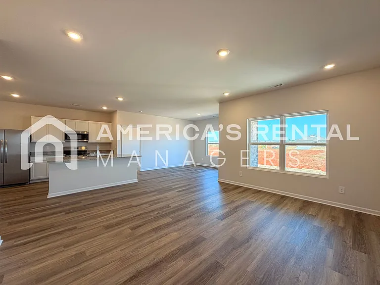 171 Keller Dr — Photo 25