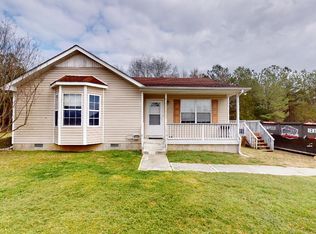 1004 Golden Pond Rd, Chapmansboro, TN 37035