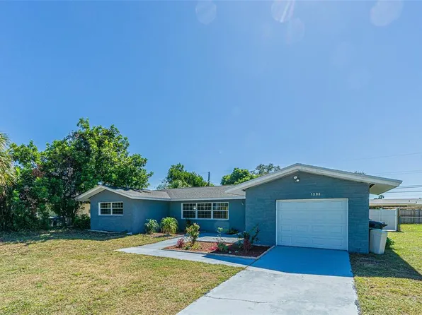 1390 62nd Ave S, Saint Petersburg, FL 33705