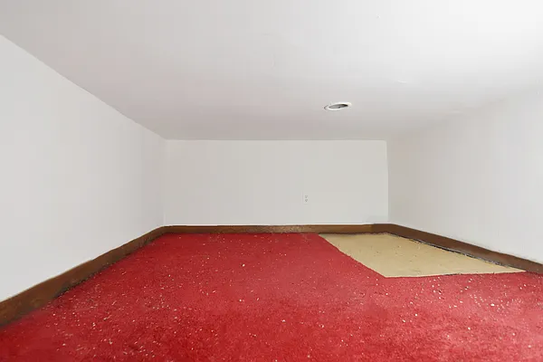 Rented by Balass Ralph, LREB | media 7